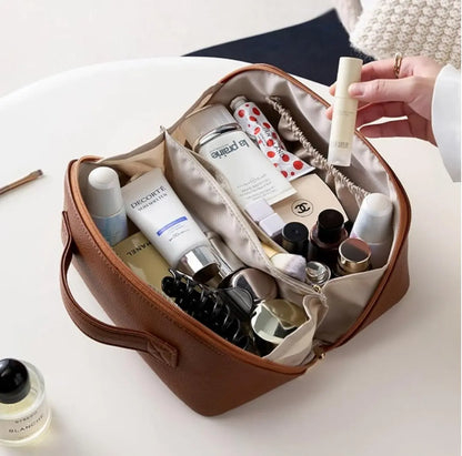 The Novari Signature Cosmetic Case Novari Case